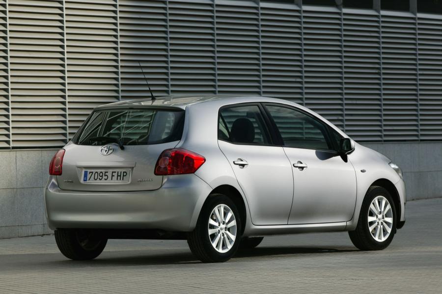  Toyota Auris 2007 года  (фото 38 из 92)